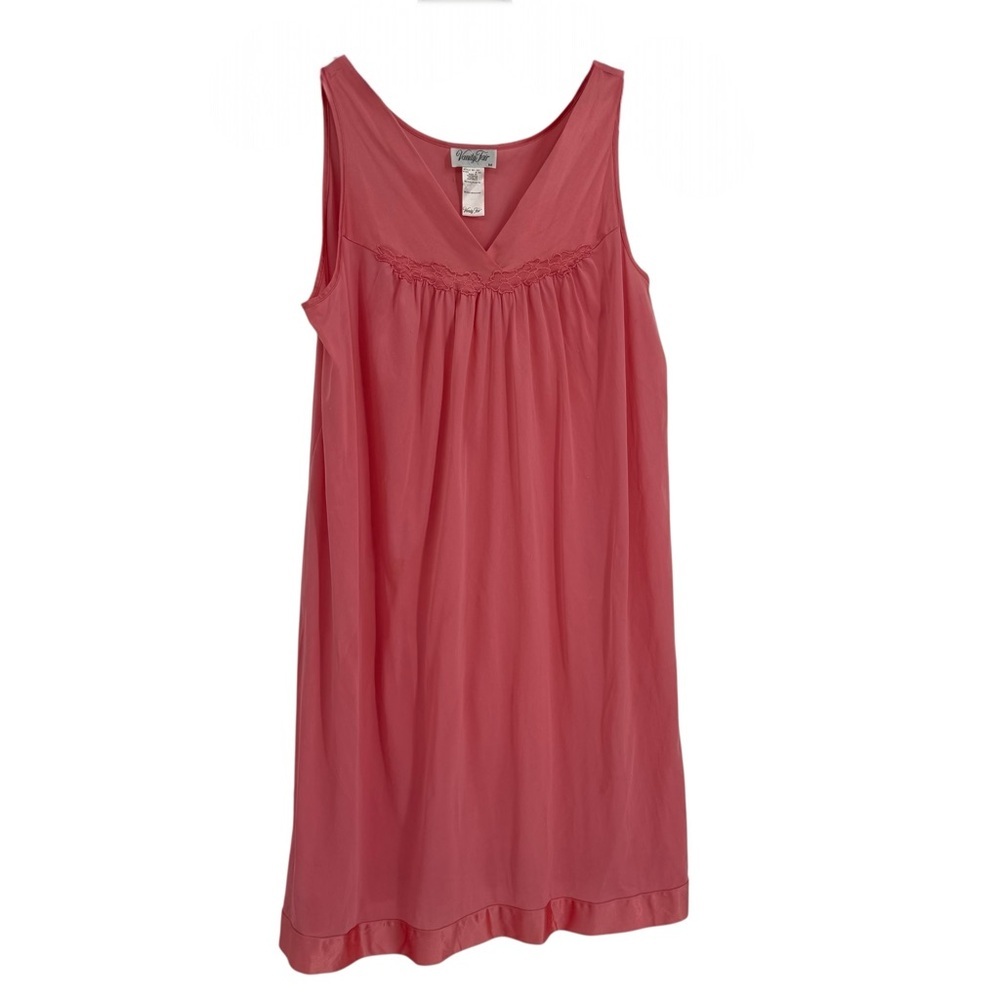 Vanity Fair Sleeveless Nylon Gown size Medium  Embroidery Salmon Pullover